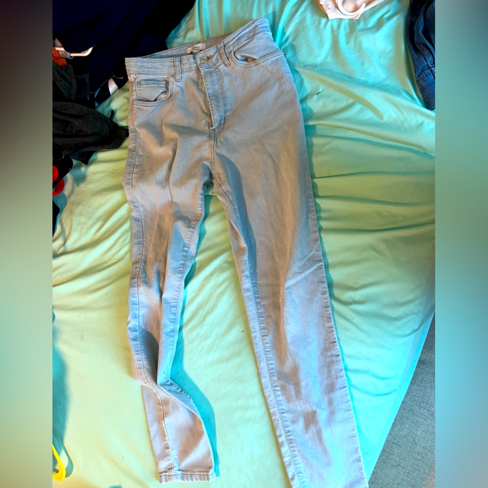 Skinny jeans